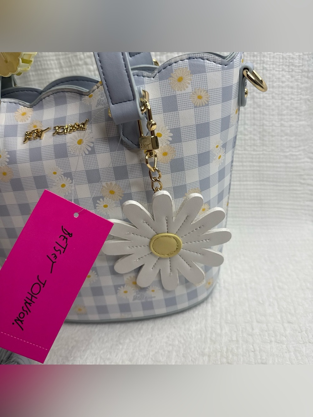 Betsey Johnson Blue Gingham Daisy XOBLOOM w/ Detachable Strap & Charm 🌼 - Picture 2 of 8